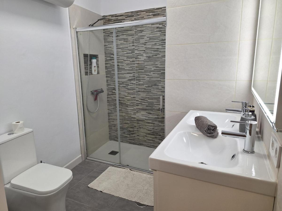 סנטה קרוס דה לה פלמה Habitacion Con Bano Privado En Un Piso Con Familia מראה חיצוני תמונה